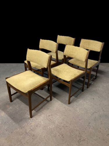 Suite de 5 chaises scandinaves années 60