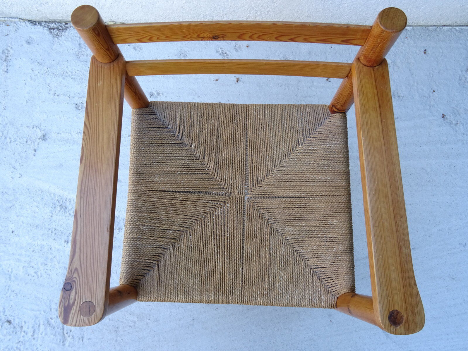 Pair of mulched chairs