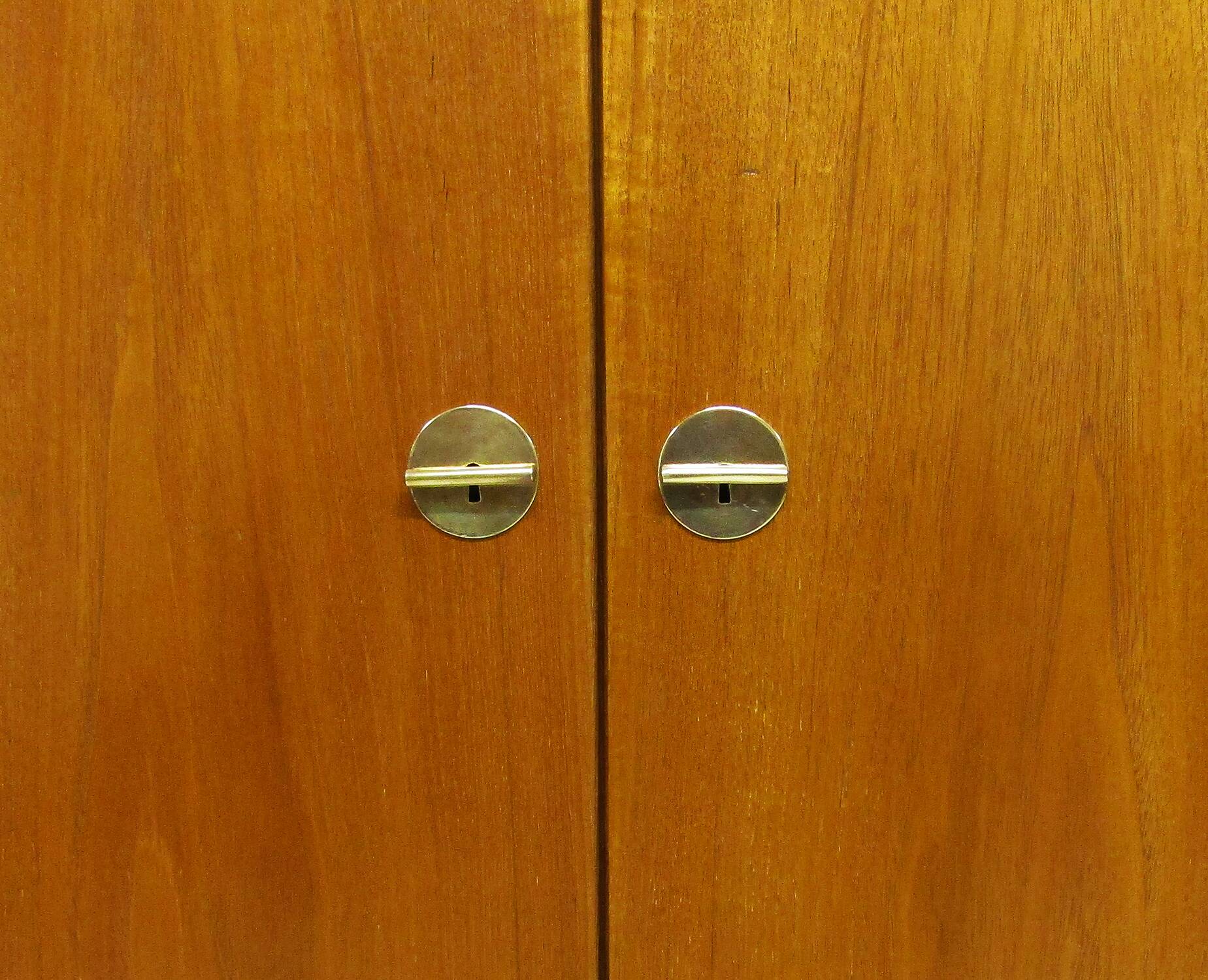 Danish 1960s "China" Cabinet in Teak by Borge Mogensen for CM Madsen