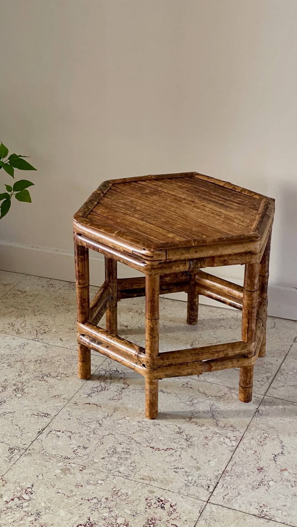 Table basse en bambou vintage