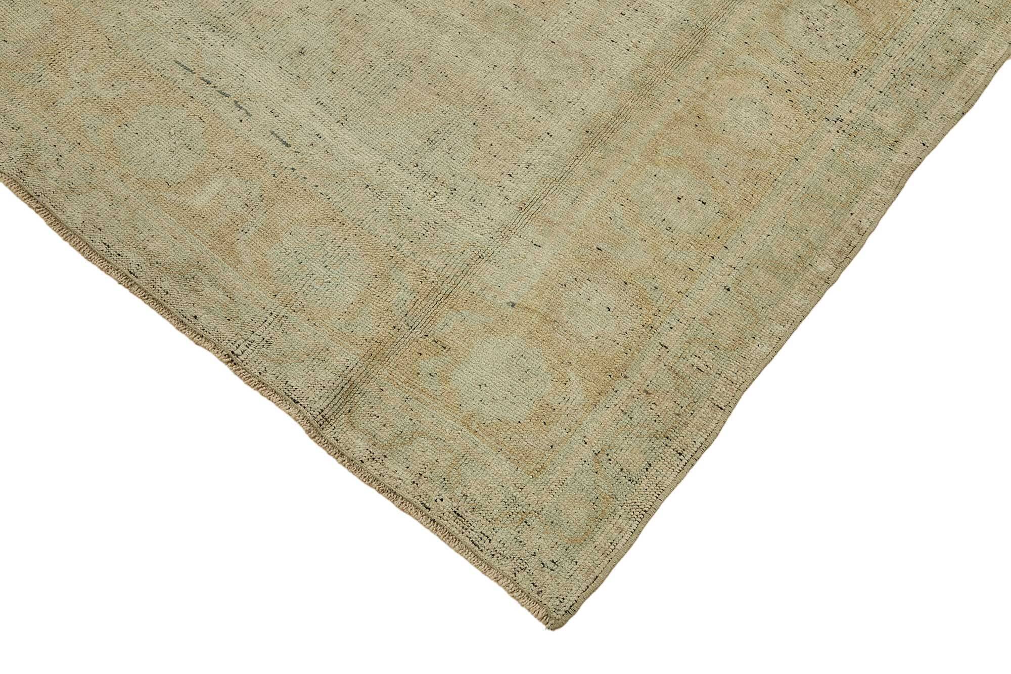 Turkish Vintage Anatolian Rug 167 cm x 272 cm