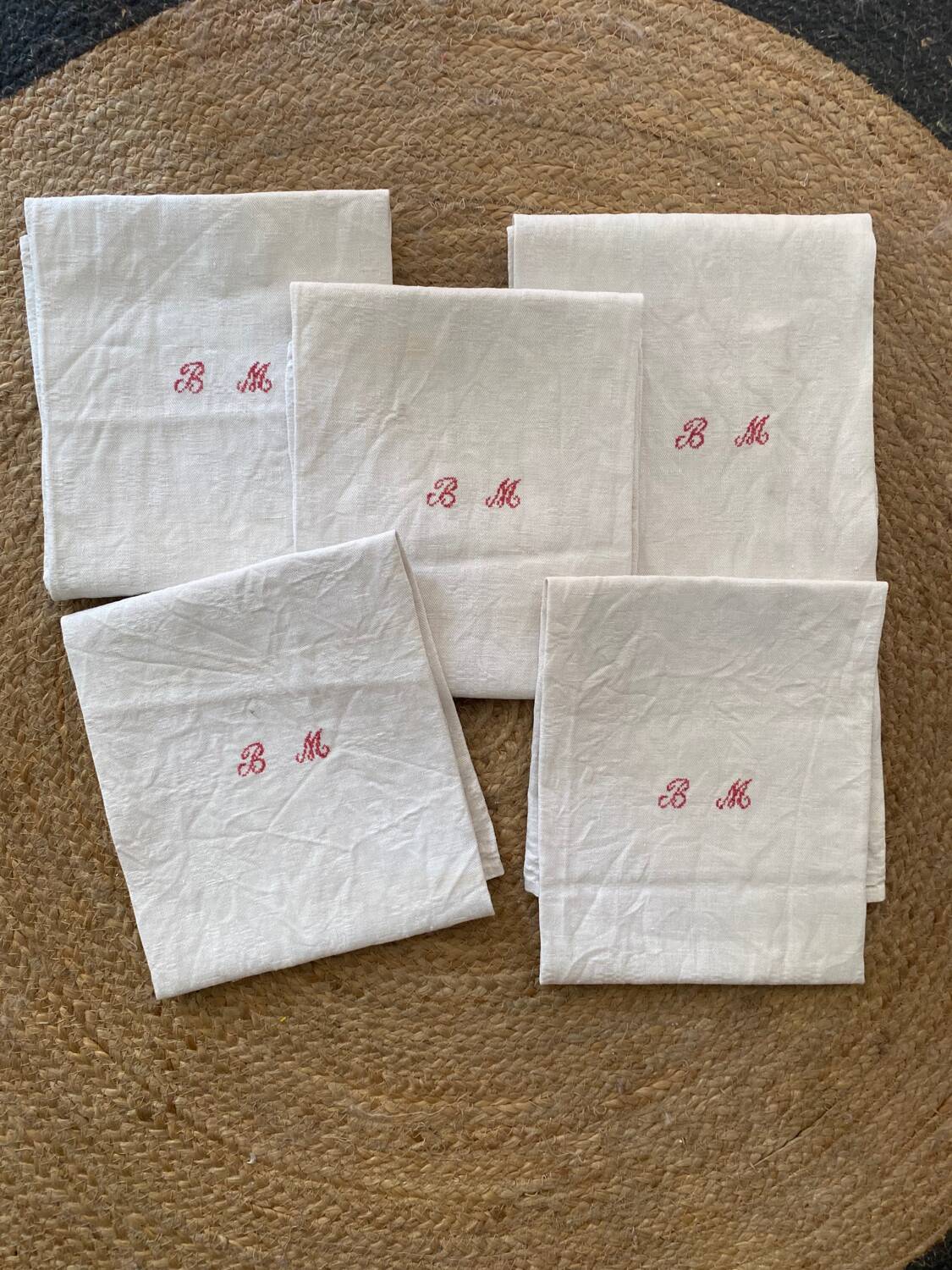 5 country tea towels in BM monogram linen damask.