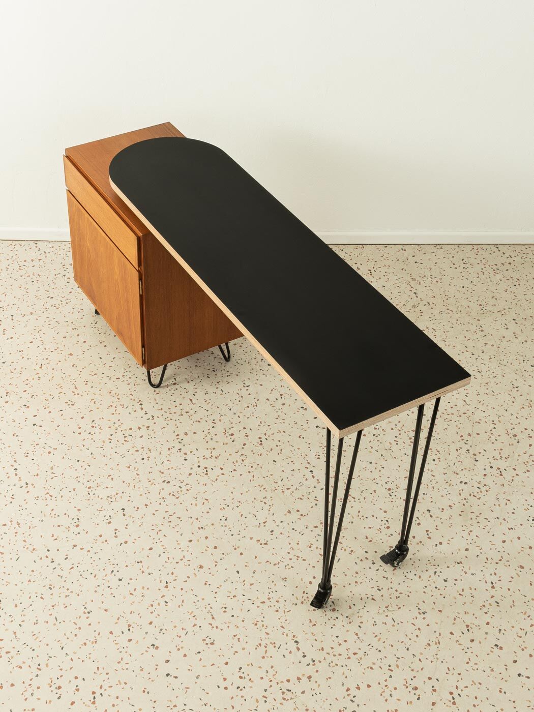 1960s desk, Omann Jun