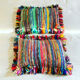 Lot de deux housses de coussin multicolore