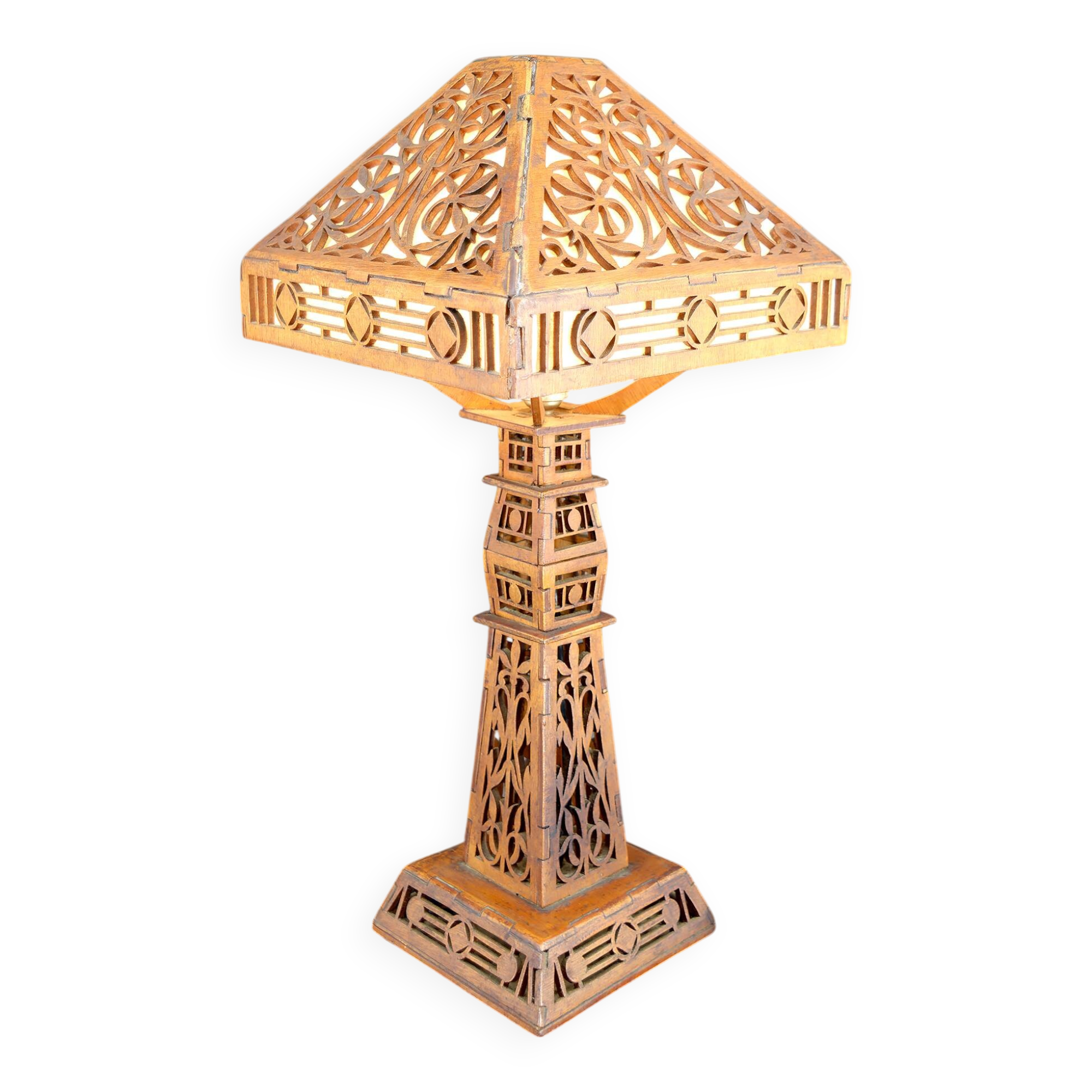 Important Carved Wood Lamp, USA, A&C, Prairie School, c. 1900-1920