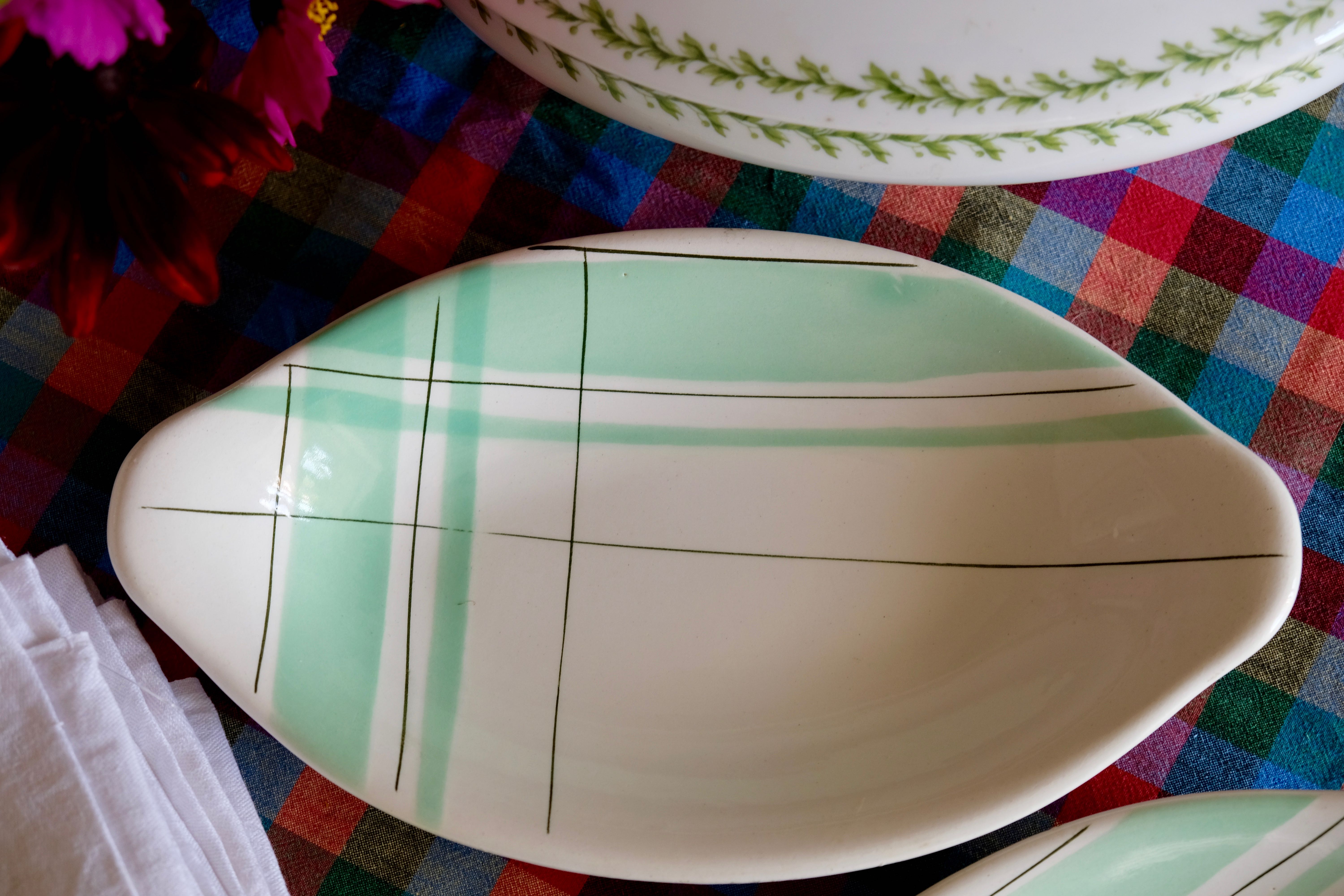 Ravier Salins Montreal almond green1950