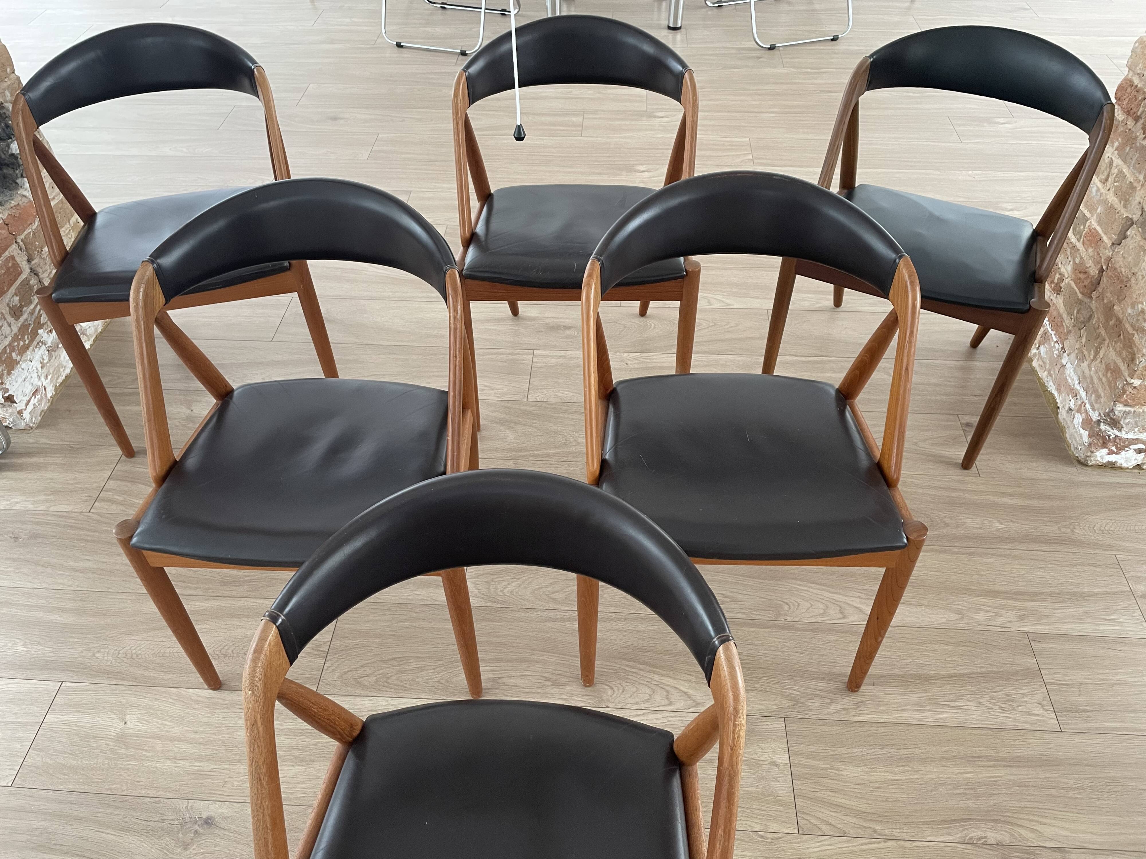 Kai Kristiansen Series of 6 teak chairs