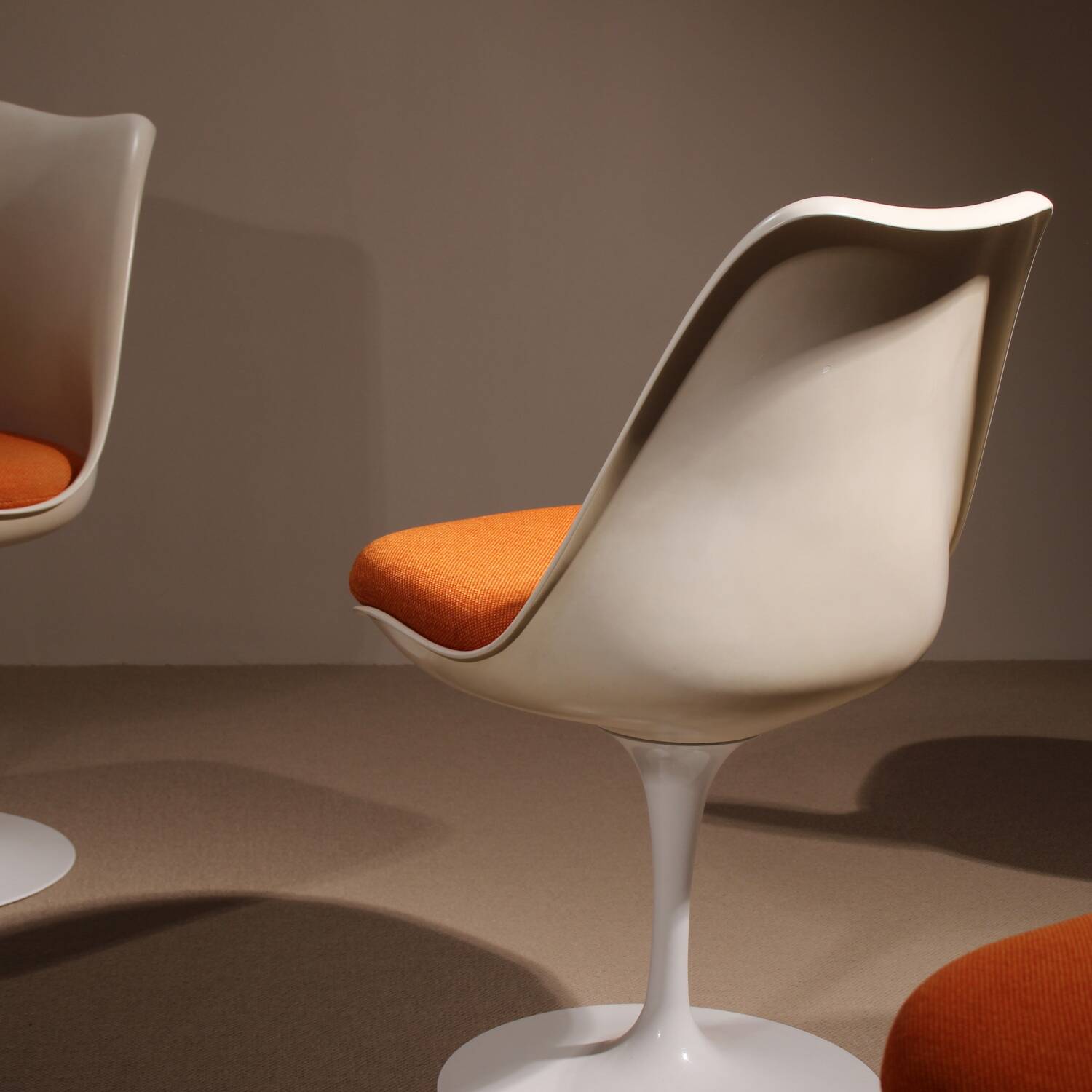 Four Tulip Chairs ‚151‘ by Eero Saarinen for Knoll International | USA 1957