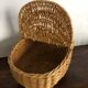 Panier en osier tressé