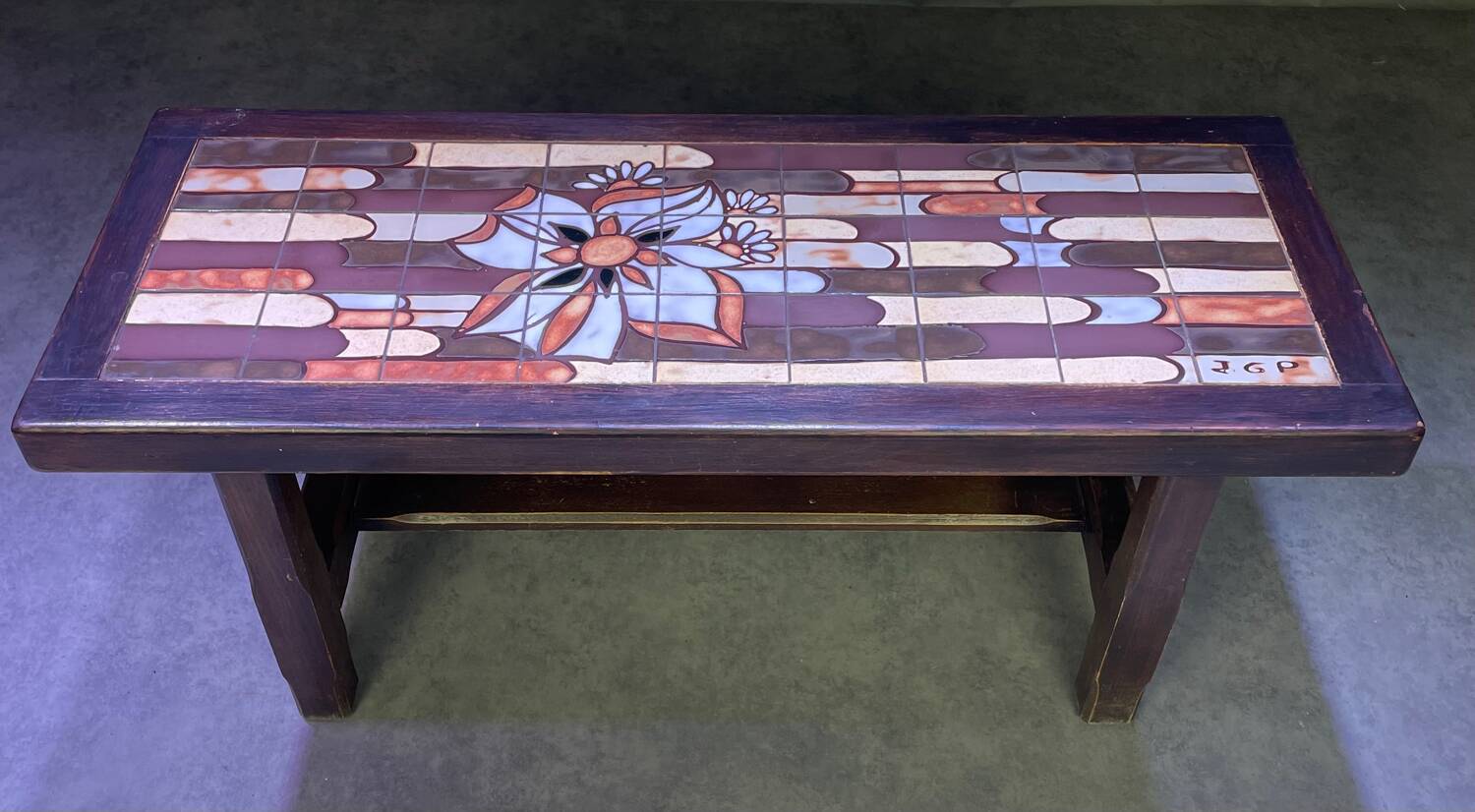 Wooden and ceramic coffee table