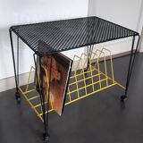 Vinyl disc storage coffee table