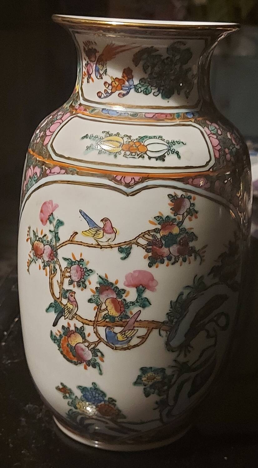 Antique Chinese porcelain baluster vase