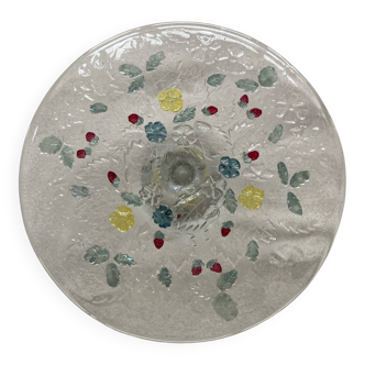 Cake stand with strawberry decoration