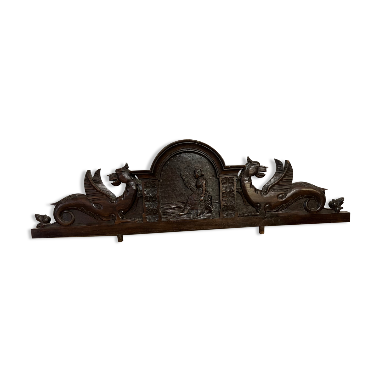 Wooden cabinet pediment