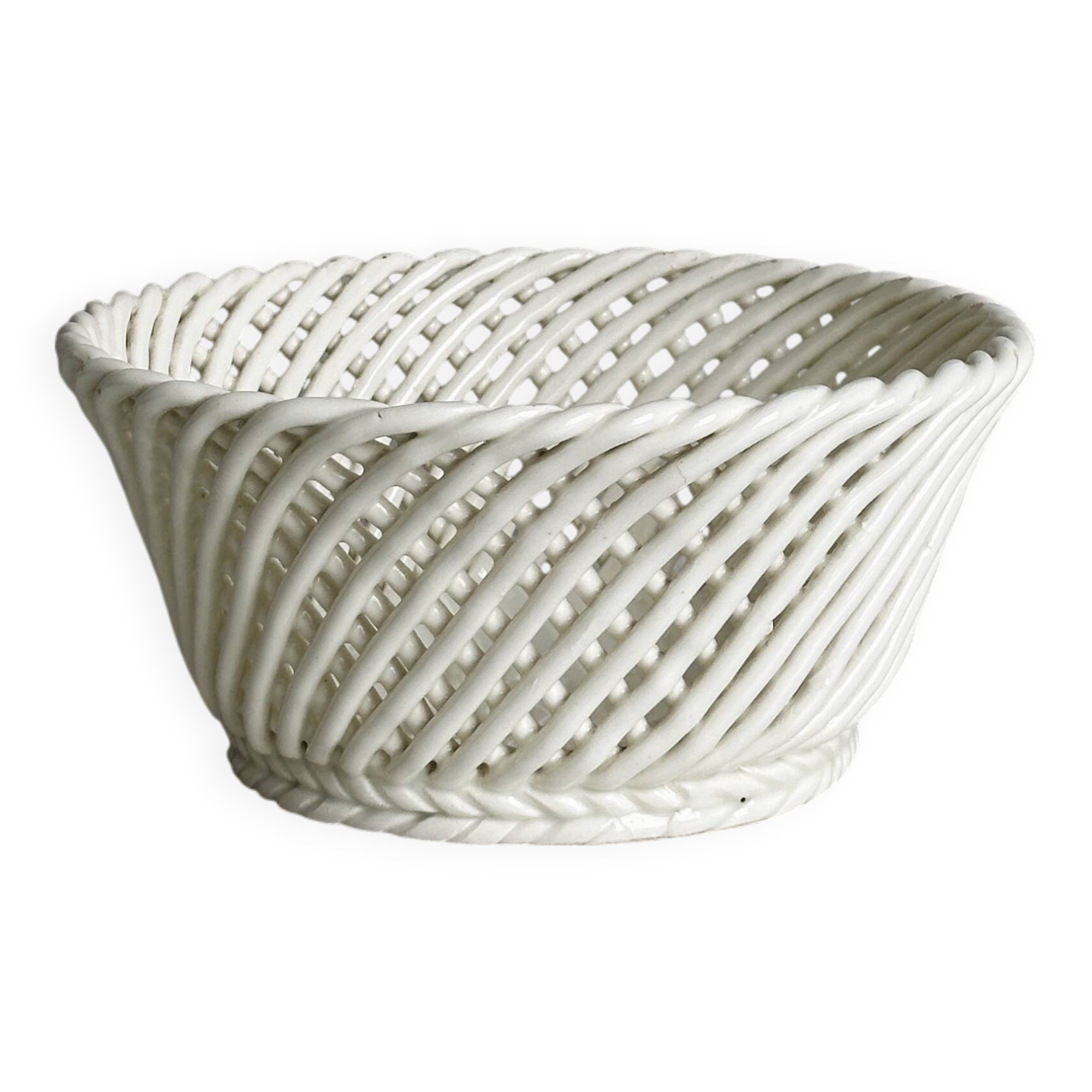 White woven ceramic basket