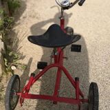 Red Judez tricycle