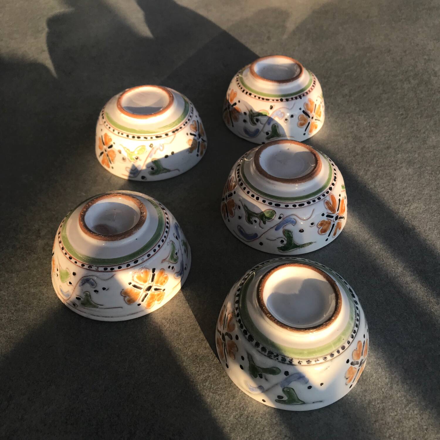 5 small vintage ramekins - glazed ceramic