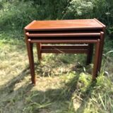 Scandinavian teak nesting table Design
