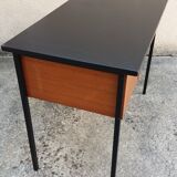 Desk years 60