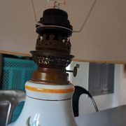 Lampe ancienne en faïence d'art de Rodez
