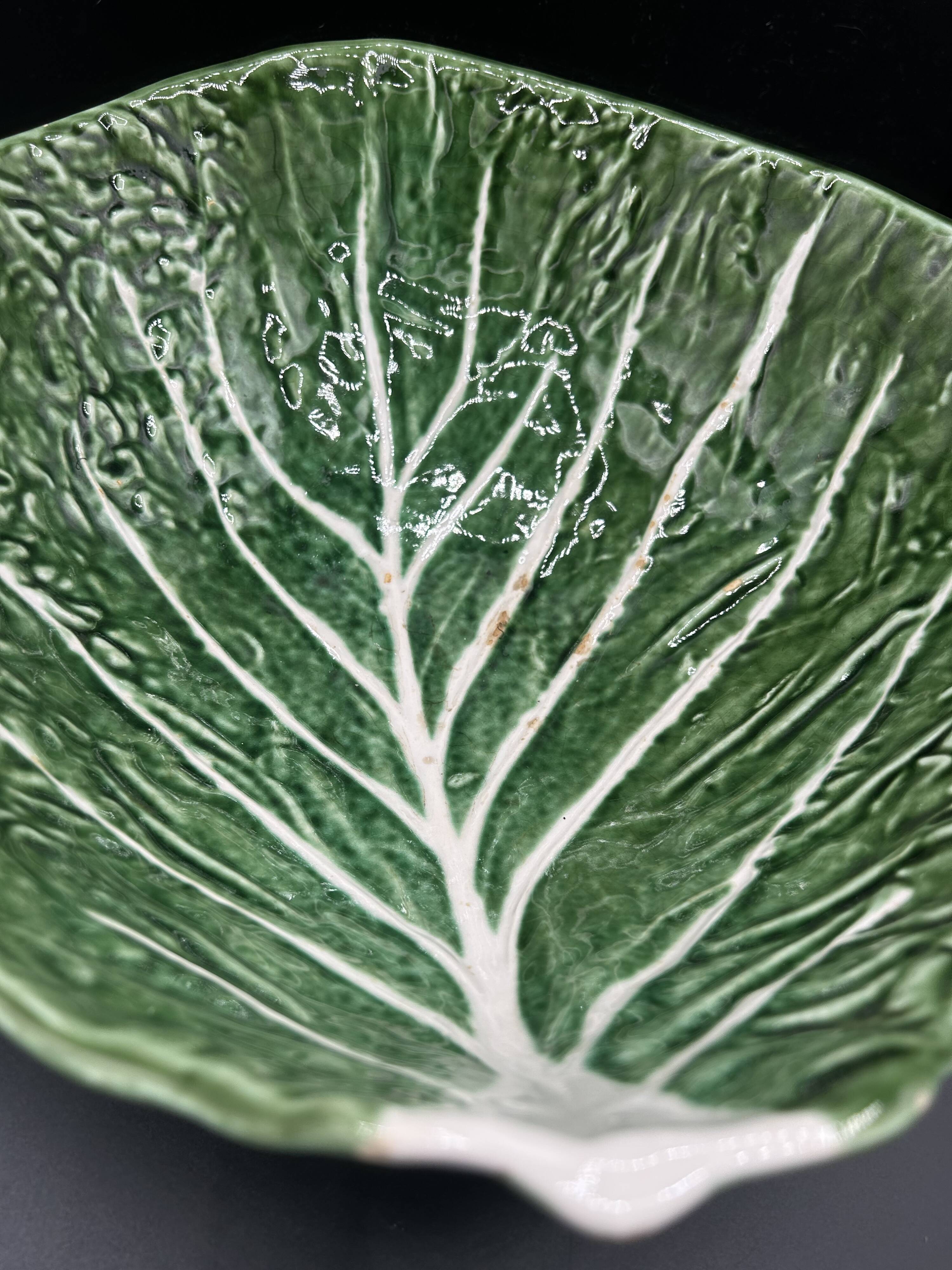 Large Salad Bowl Barbotine Cabbage Leaf - Portugal Vintage P.777A