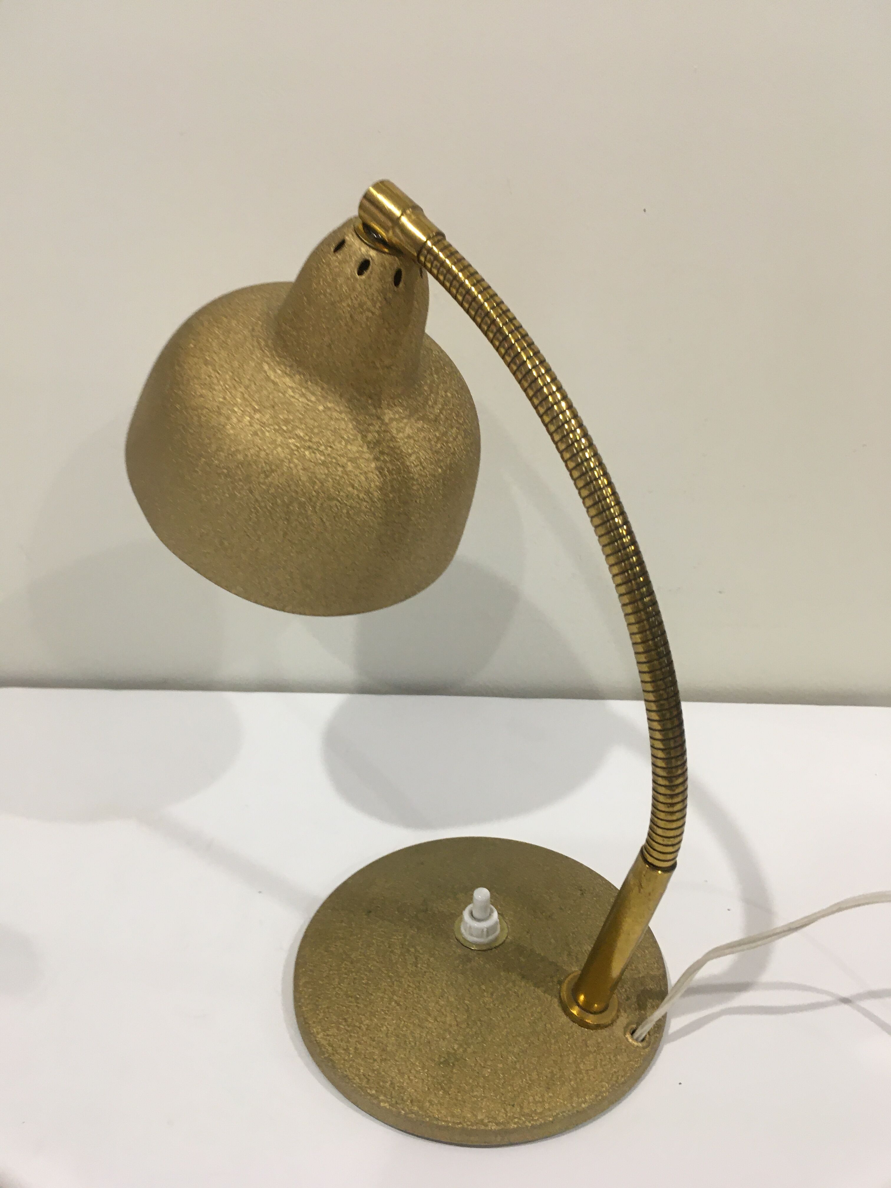 Lampe années 50 dorée
