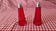 Salière et poivrière en verre rouge