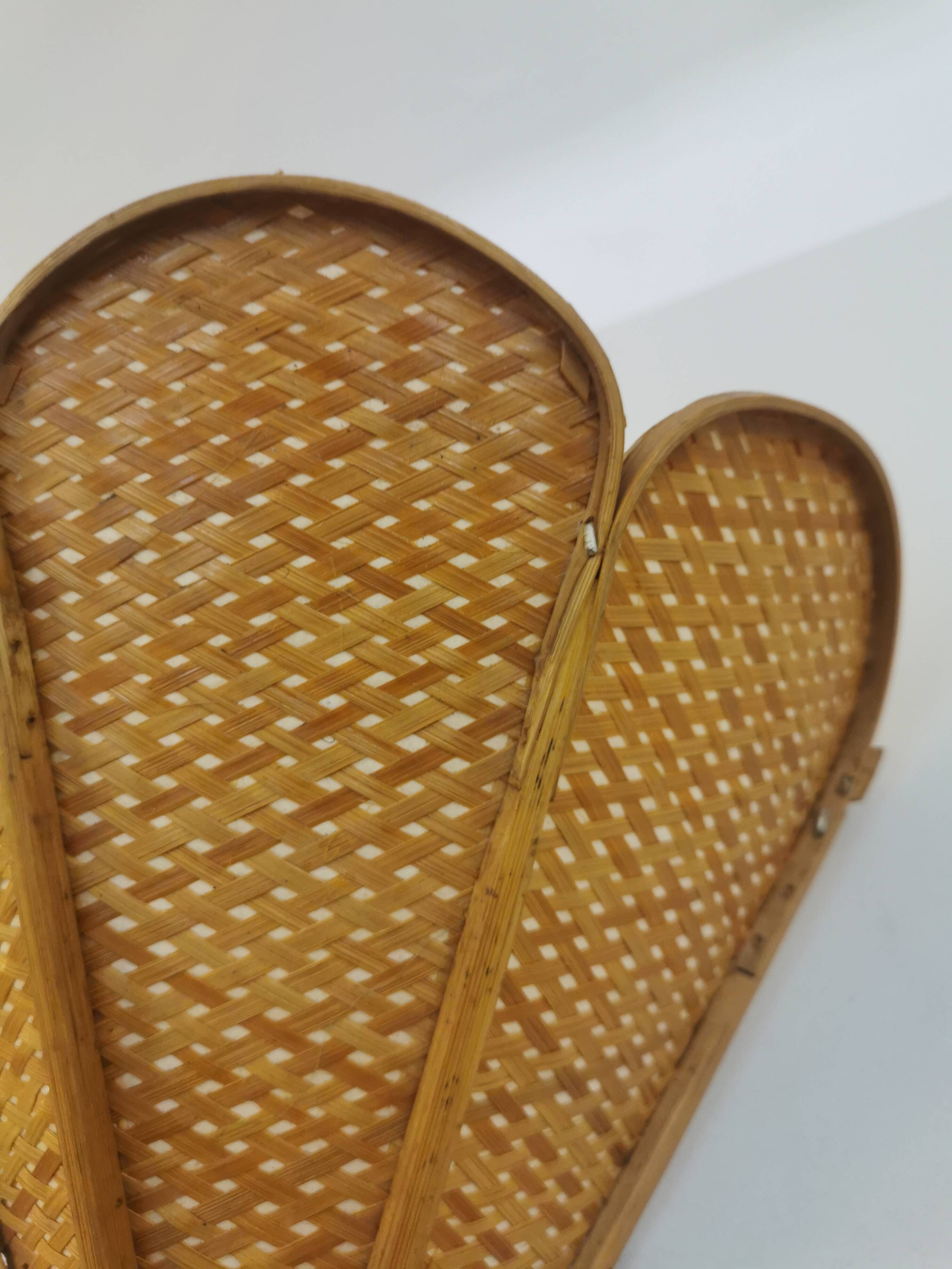 Pair of vintage "tulip" wall lights in rattan and canework