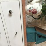 Parisian chest of drawers