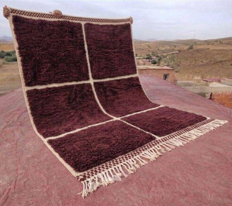 Grand tapis berbère sur mesure authentique bordeaux 3/4 m