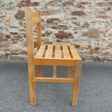 Set of 6 wooden chairs