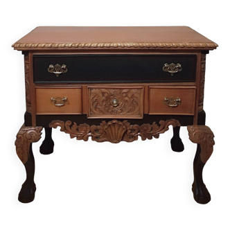 English chest of drawers