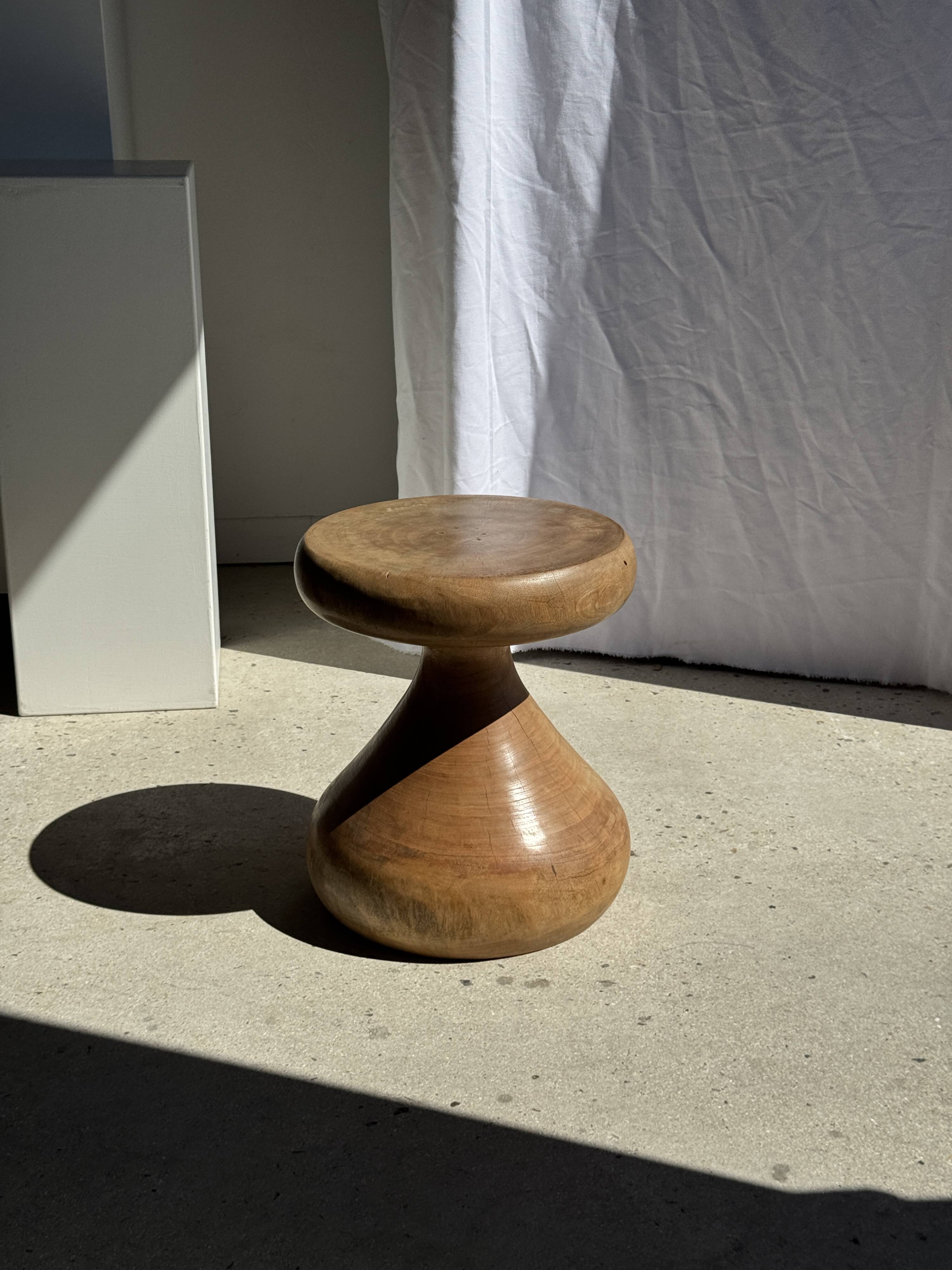 Pawn Natural - Stool, side table, end table in solid mango wood