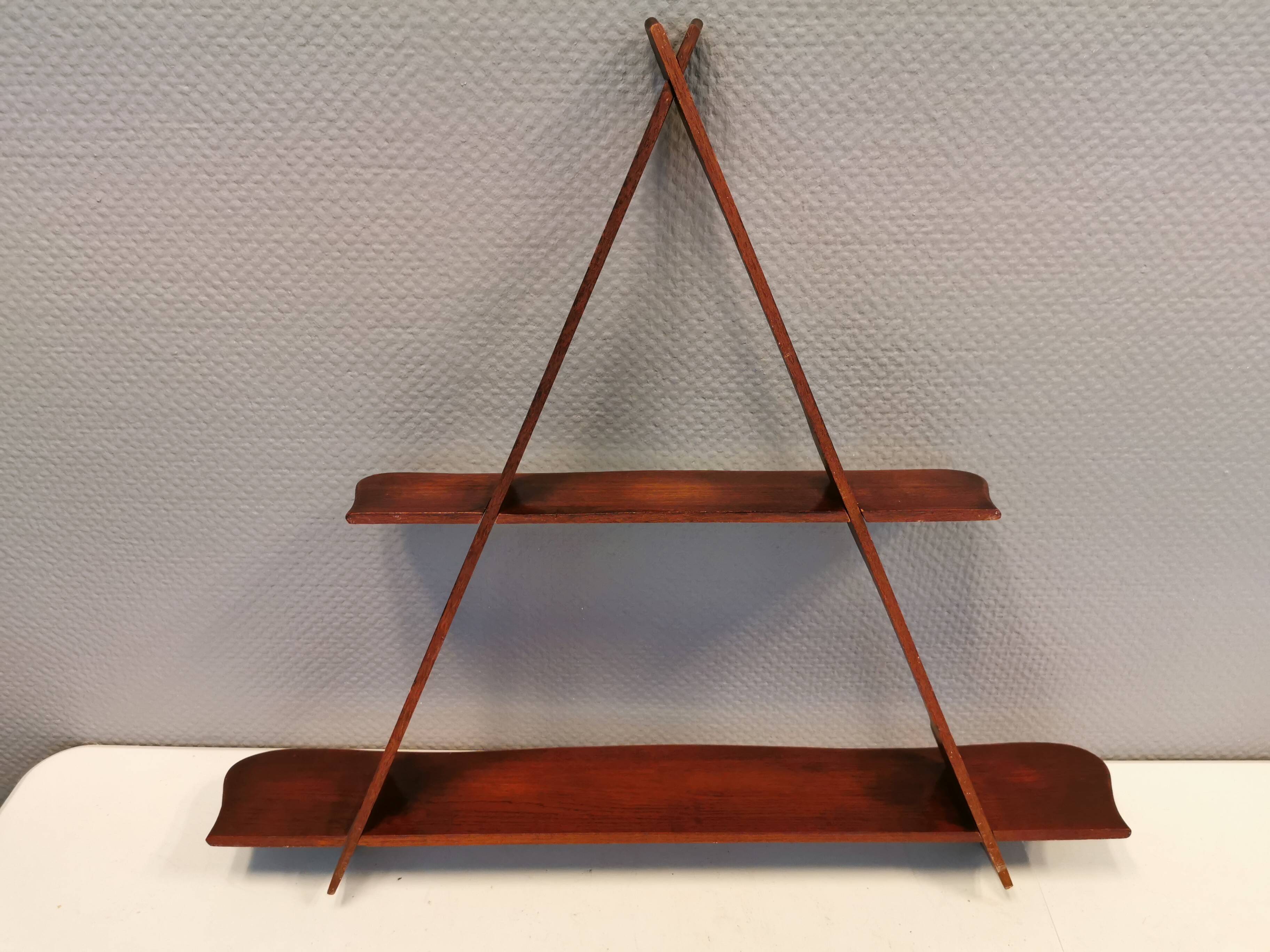 Beautiful shelf in solid teak wood designed/produced by Peder Moss 1950-1960s Denmark.