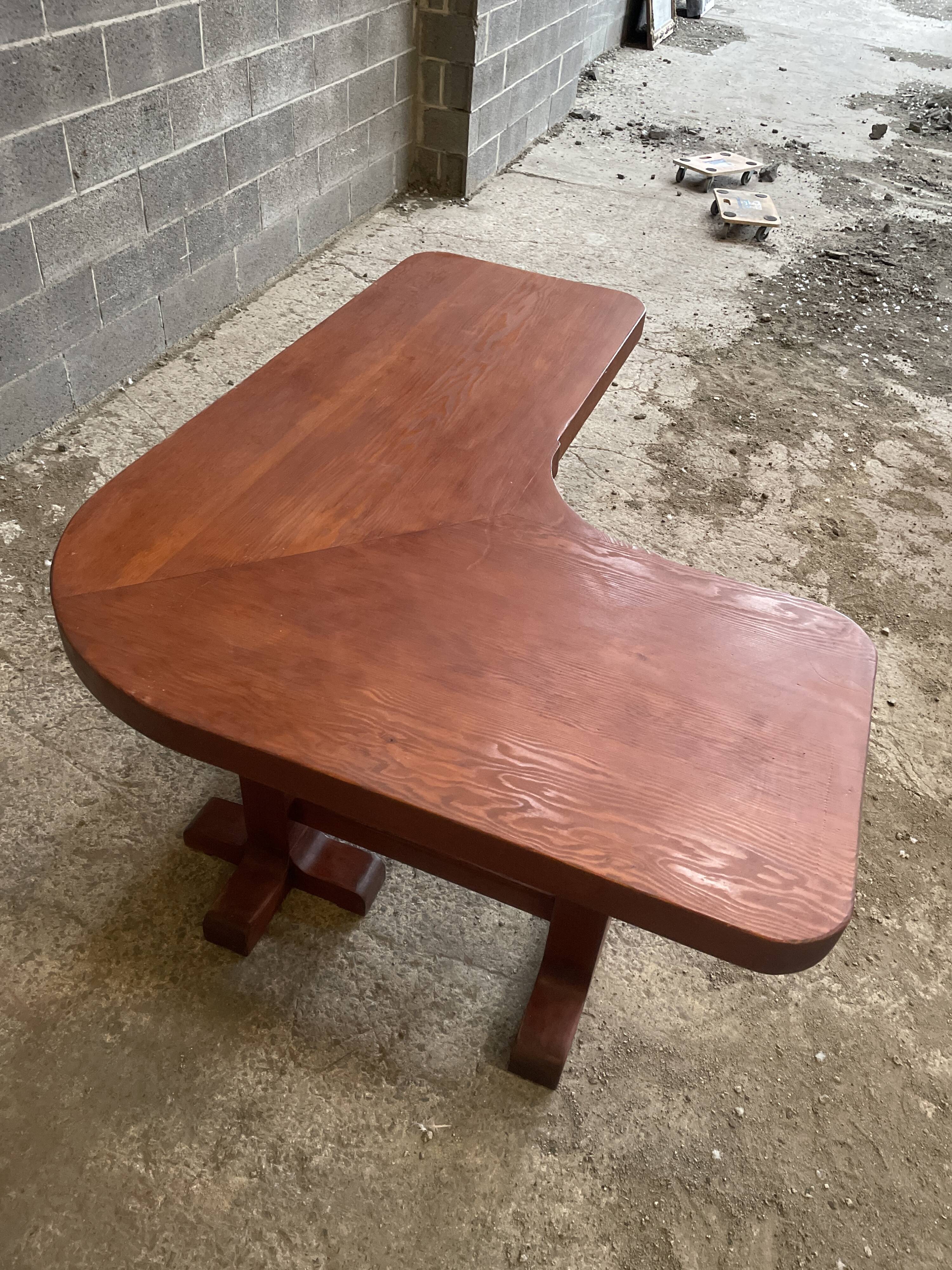 Vintage offices In red fir 1960