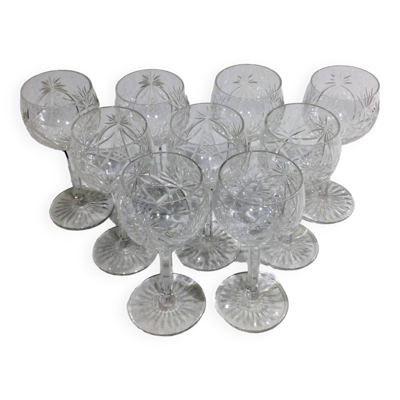 Baccarat – 9 verres à vin blanc En Cristal De Baccarat