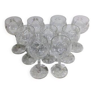 Baccarat – 9 white wine glasses in Baccarat Crystal