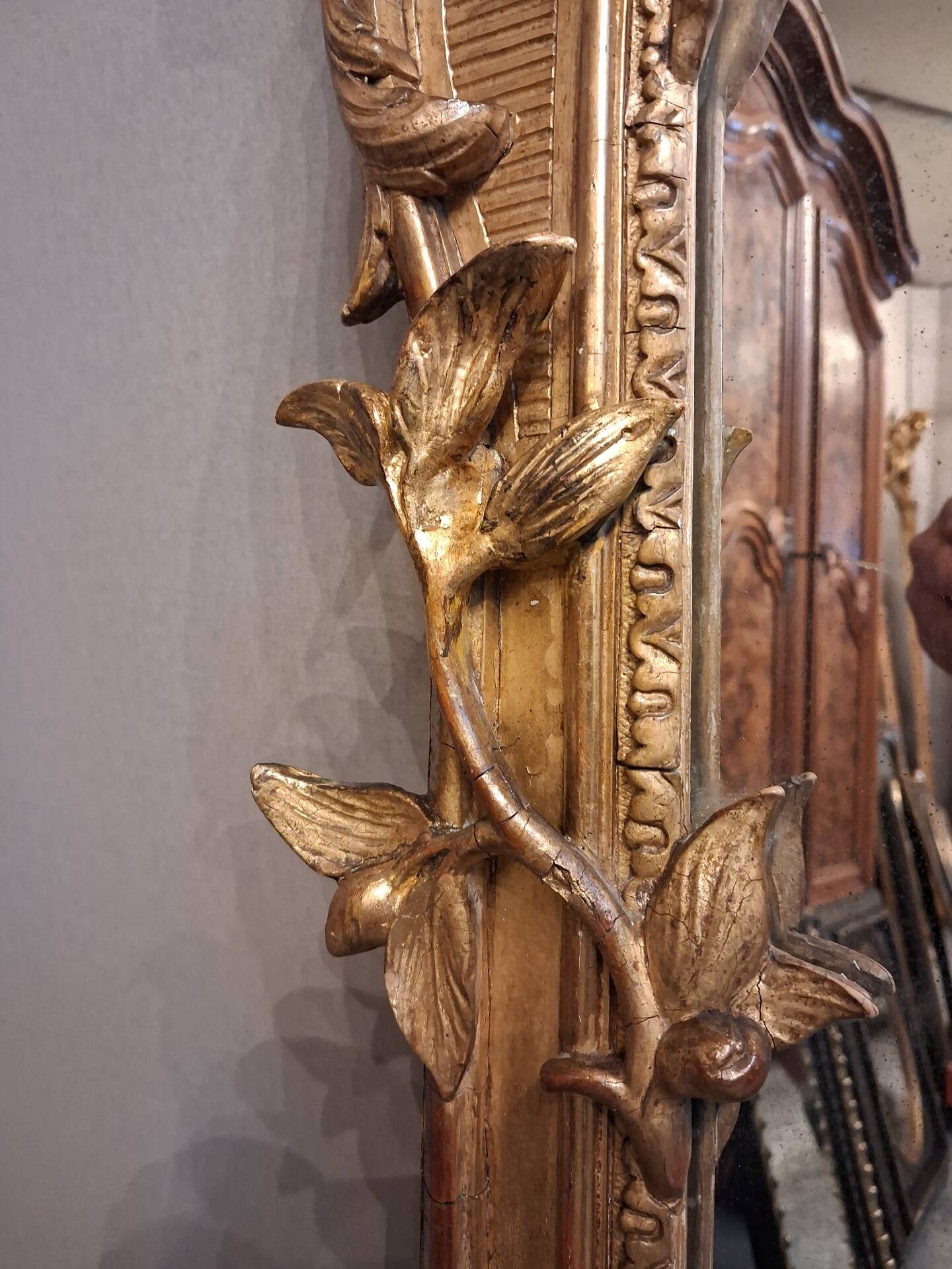 19th-century mirror 132 x 90
