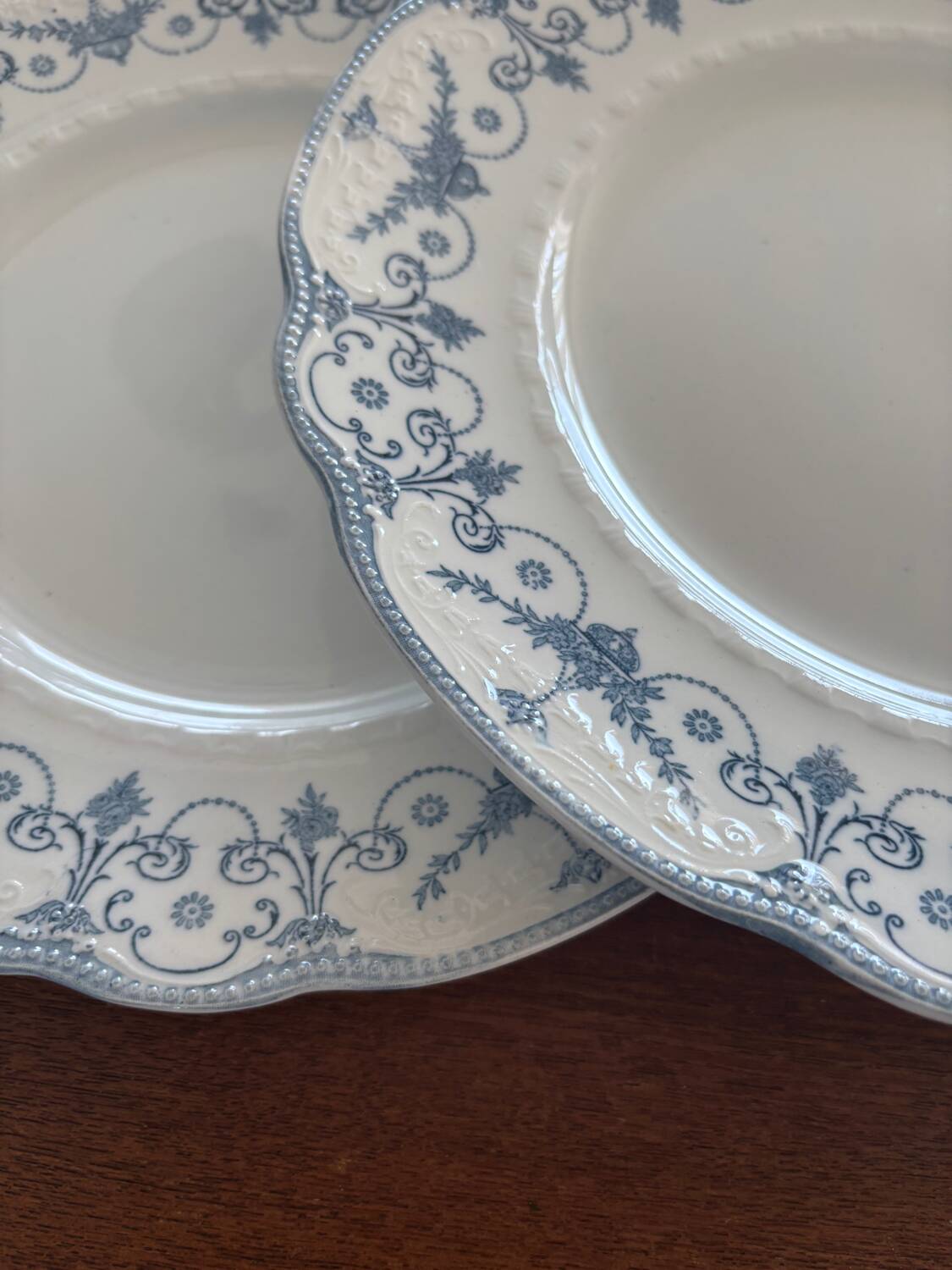 Set of 6 Royal Doulton England dinner plates – Josephine model