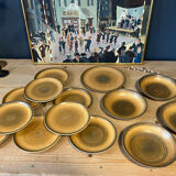 Lonchamp stoneware plates