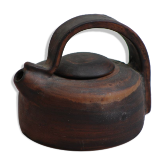 Sandstone teapot