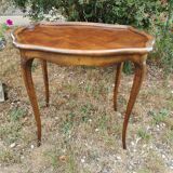 Small side table in walnut and marquetry