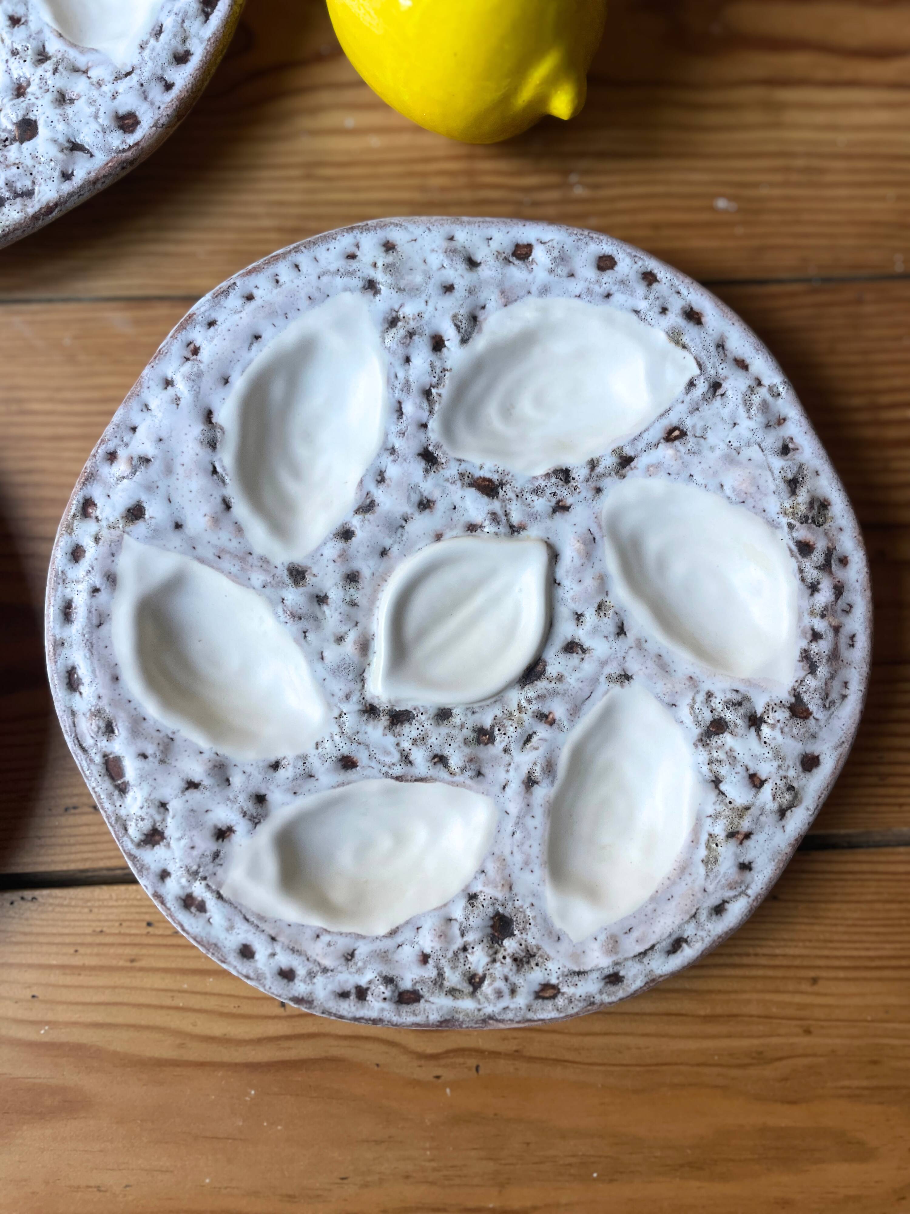 Fat lava oyster plate