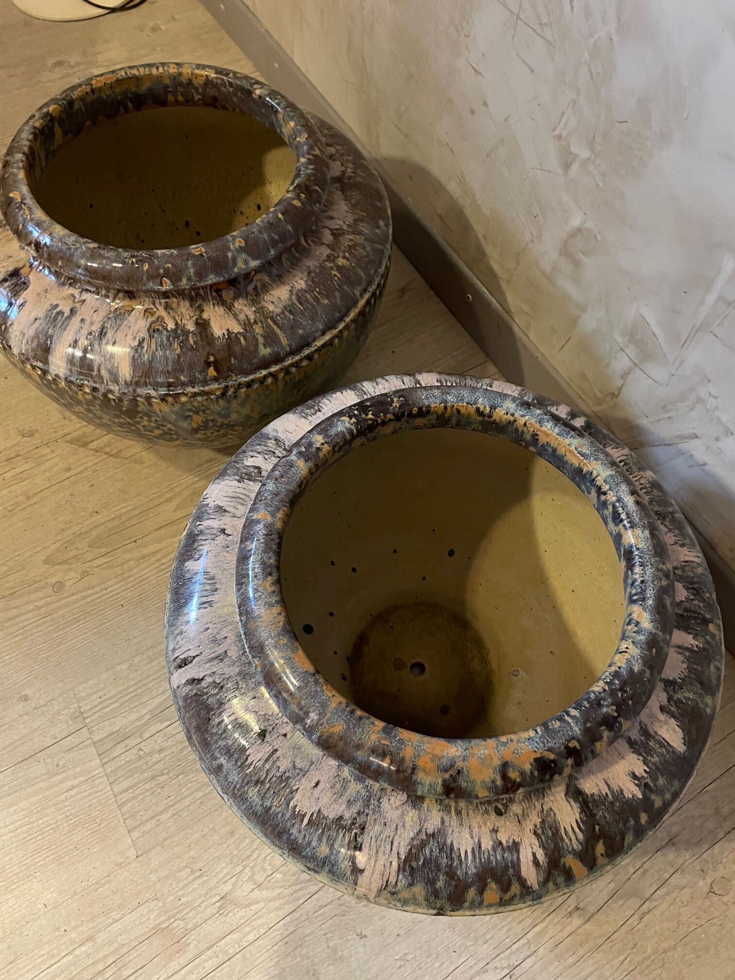 Pair of ceramic pots