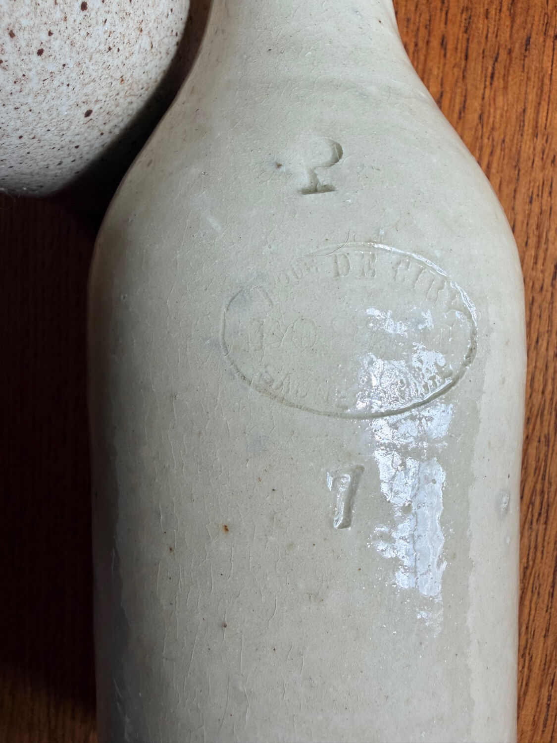 Pair of old stoneware bottles - Ciry le Noble