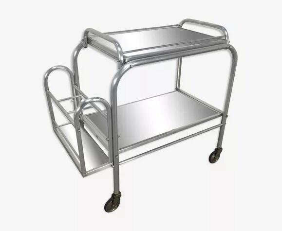 Modernist service mirrors and metal