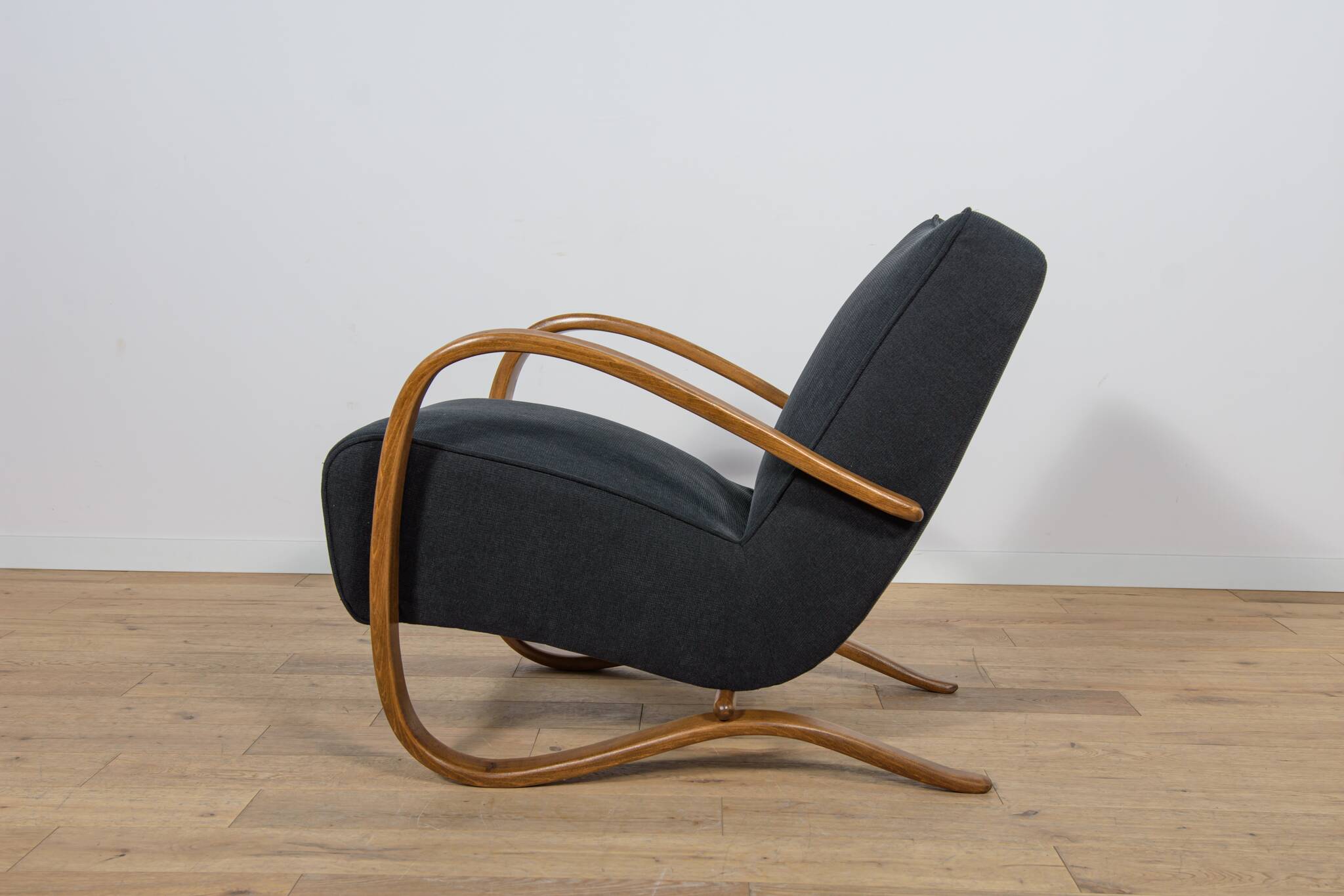 Model H-269 Lounge Chair by Jindřich Halabala for Up Závody, 1950s