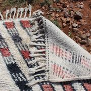 Berber Moroccan rug 250cm x 150cm