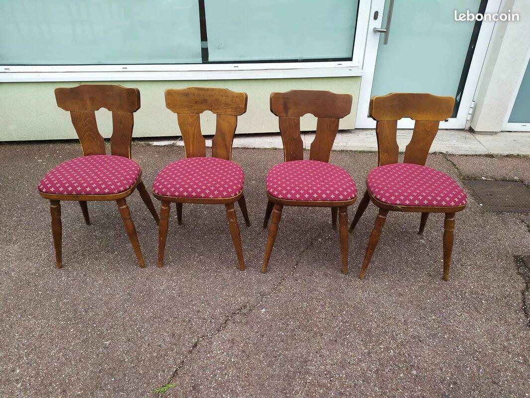 Set of 4 wooden bistro chairs with vintage cushions from the 70s/80s/90s