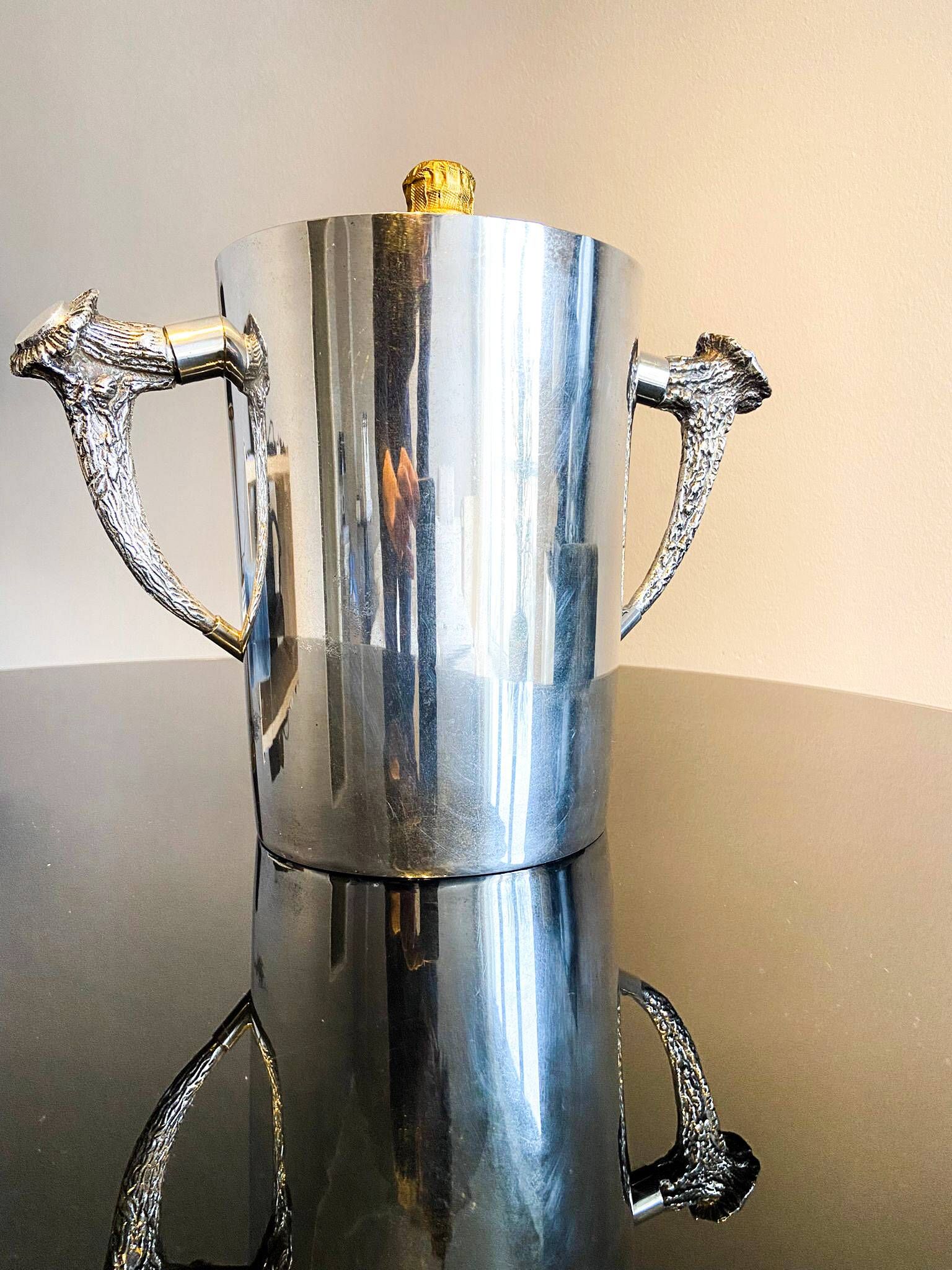 Un secchiello per il ghiaccio placcato in argento ralph lauren